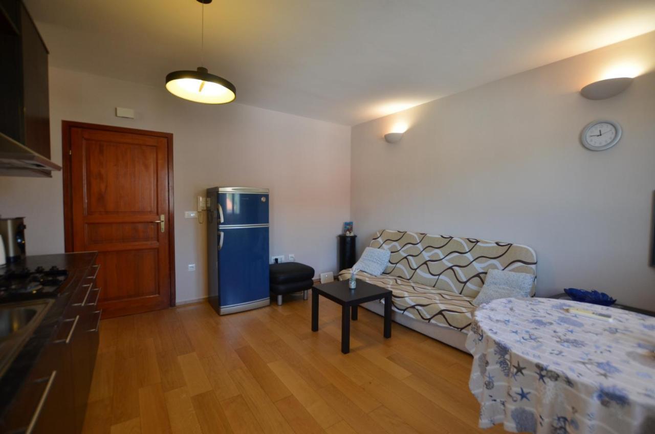 Rita Apartment Cocaletto Ровінь Екстер'єр фото