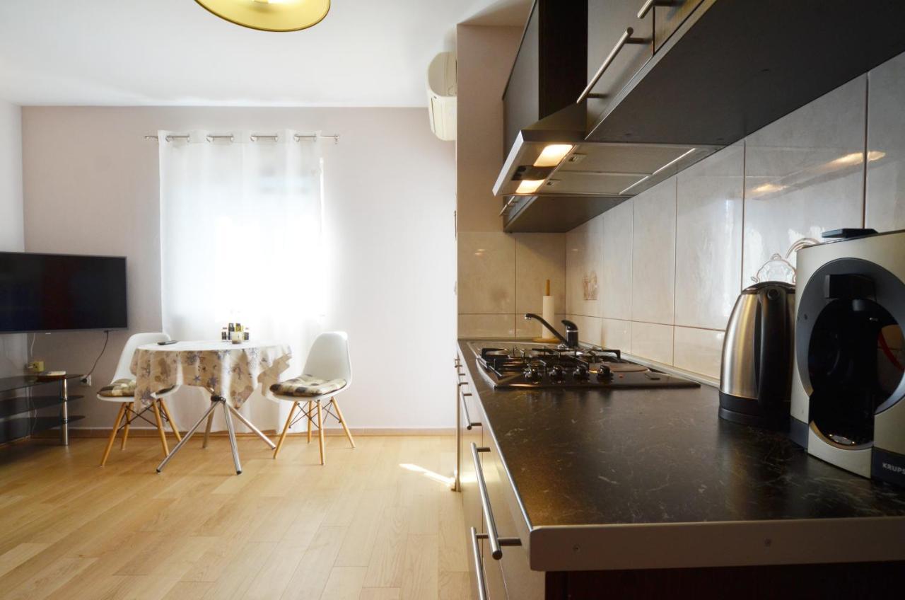 Rita Apartment Cocaletto Ровінь Екстер'єр фото